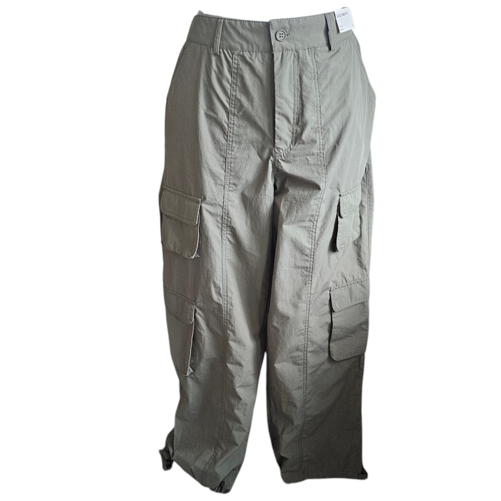 NWT Faded Rose Essentials Cargo Pants  Women's Size L